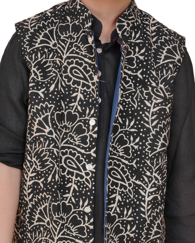 Boys Ethnic Kurta Pajama & Printed Nehru Jacket Set – Black Kurta, White Pajama, Black & White Jacket Traditional Festive Wear